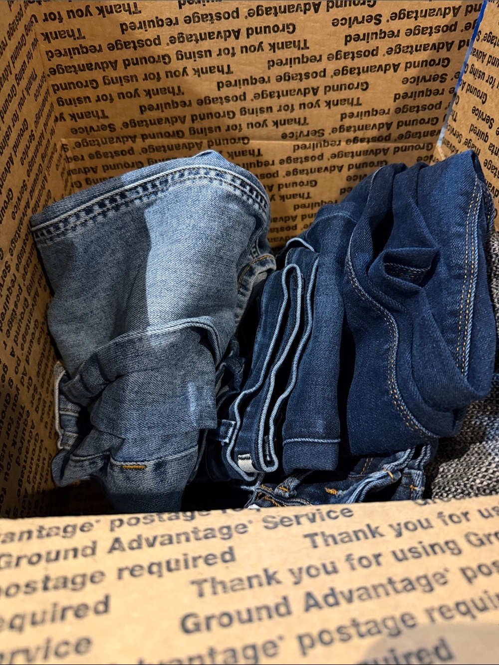 Women’s mystery high-end jeans box rescue Sizes 25/4| 3 pairs with surprise gift